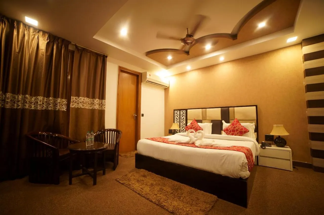 ****  Hotel Palazzo Inn New Delhi India