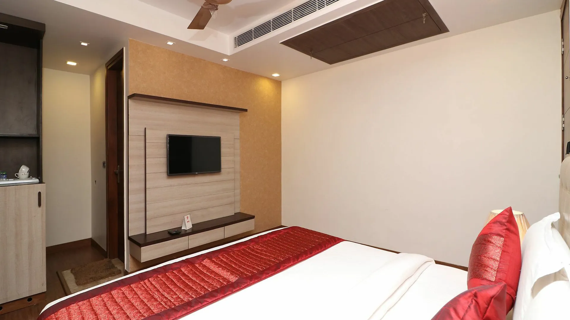 Hotel Palazzo Inn New Delhi 4*,